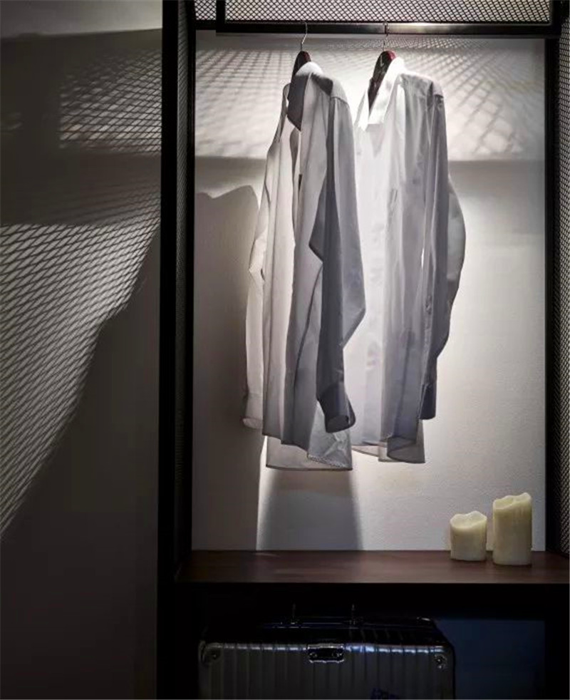 Light Hotel灰暗工業(yè)風(fēng)精品酒店設(shè)計(jì)說(shuō)明