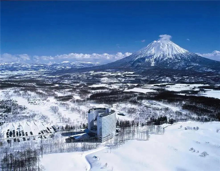 北海道二世古麗思卡爾頓隱世精品度假酒店設(shè)計