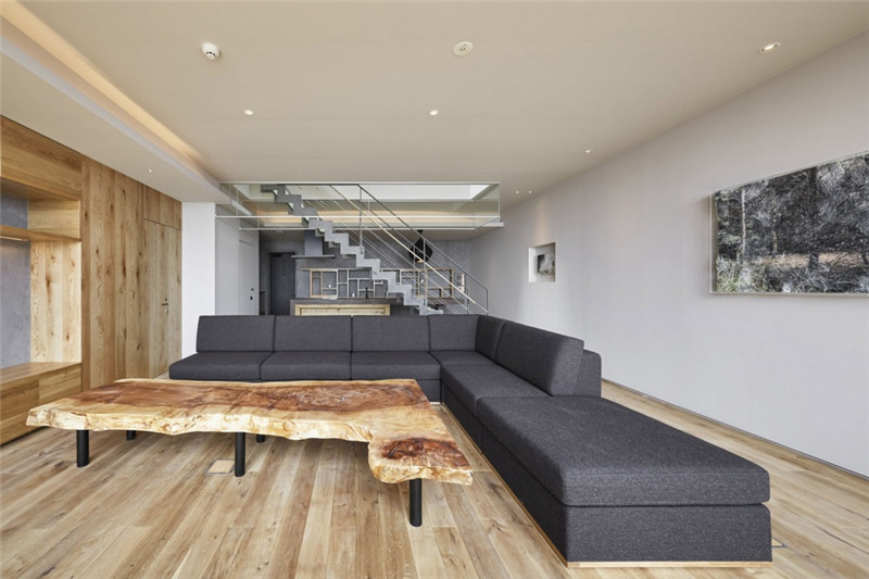 LOFT客房設(shè)計-融入當?shù)靥厣腉alleria Midobaru溫泉酒店設(shè)計
