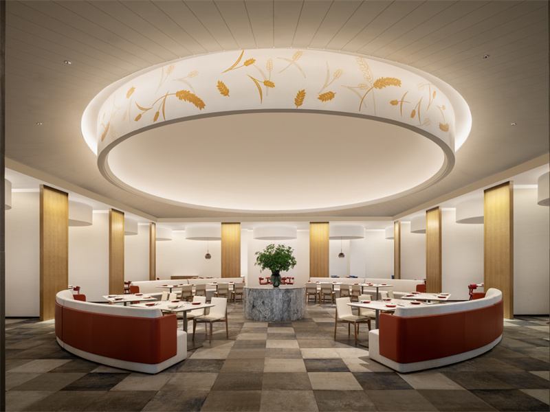 河南鄭州中牟建業(yè)只有·劇場酒店設計案例
